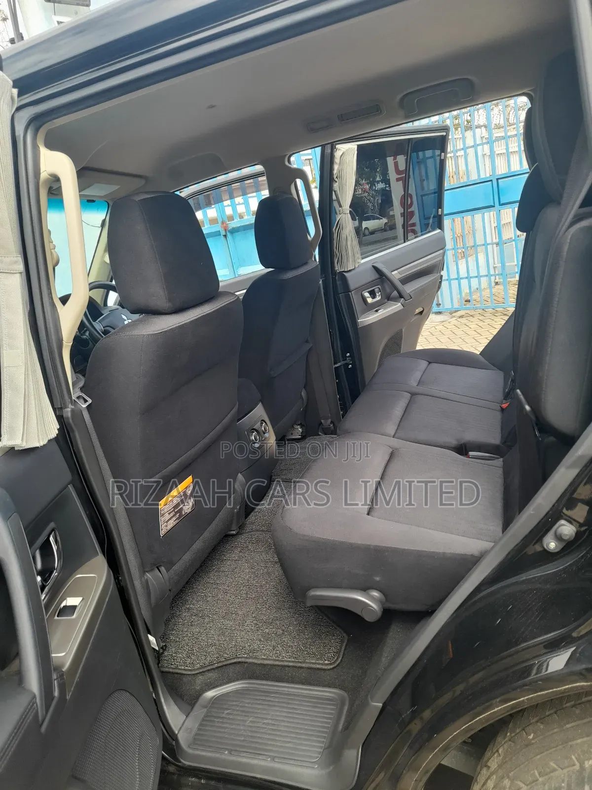 Mitsubishi Pajero Exceed 2018 Black
