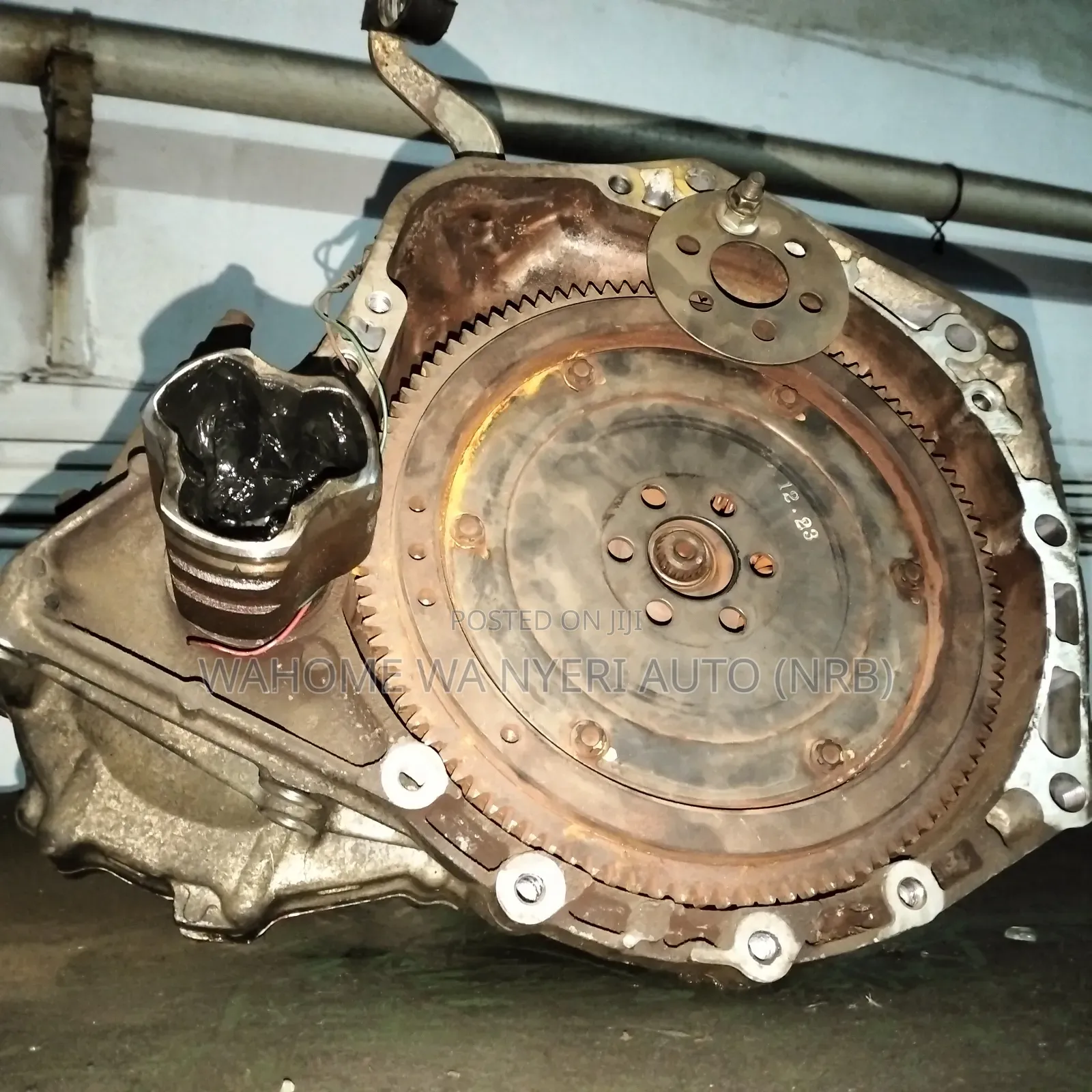 1sz Manual Vitz, Platz