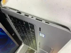 Laptop HP EliteBook 820 G4 8GB Intel Core I7 SSD 256GB