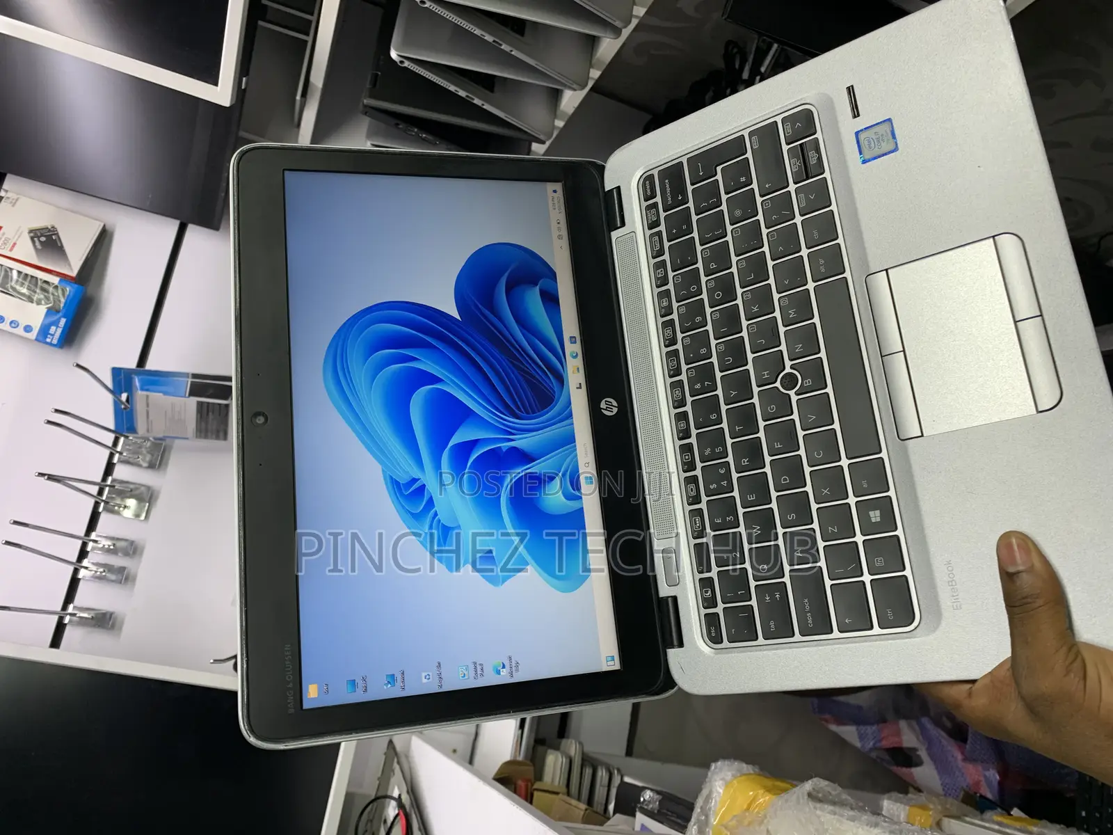 Laptop HP EliteBook 820 G4 8GB Intel Core I7 SSD 256GB