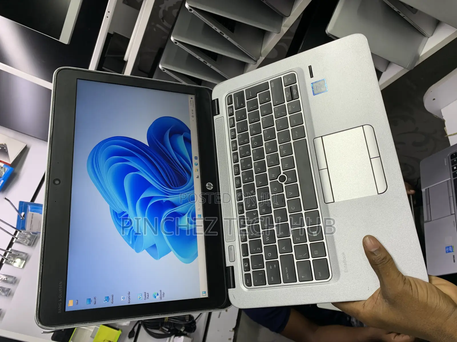 Laptop HP EliteBook 820 G4 8GB Intel Core I7 SSD 256GB