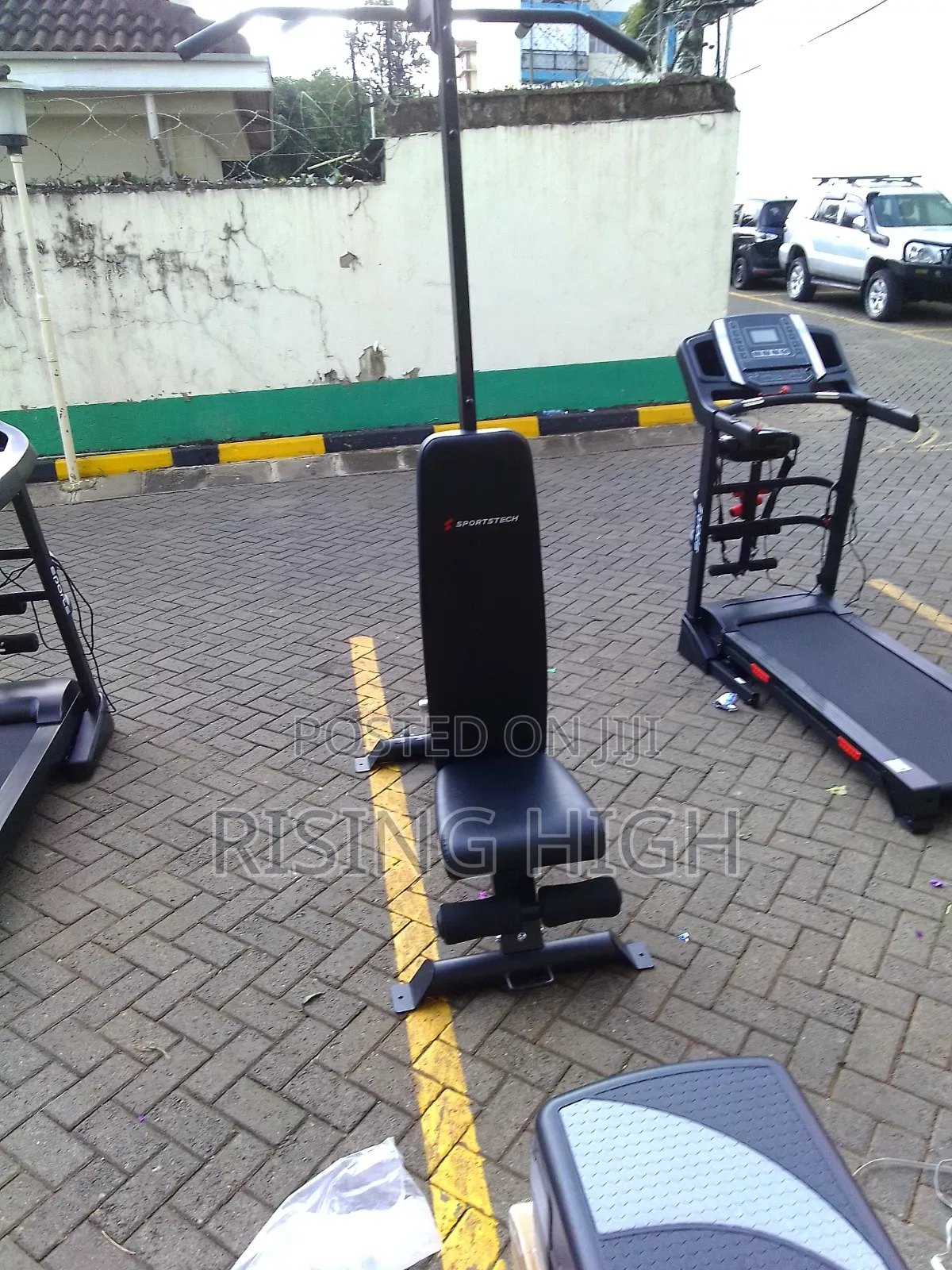 Incline Modes Adjustable Gym Bench