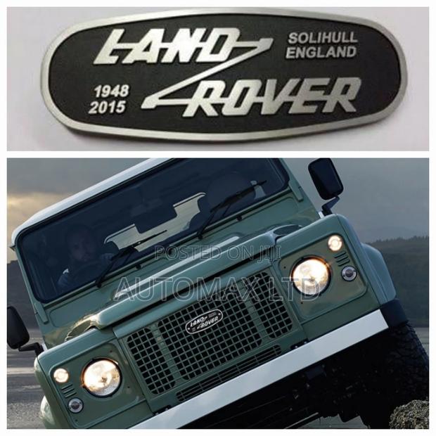 "Land Rover Solihull" Oval Grille Badge Series - Defender