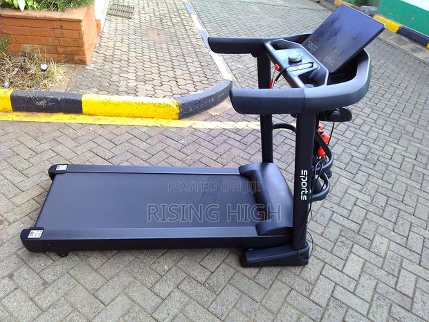 Strong Everfit Treadmill With Led Screen