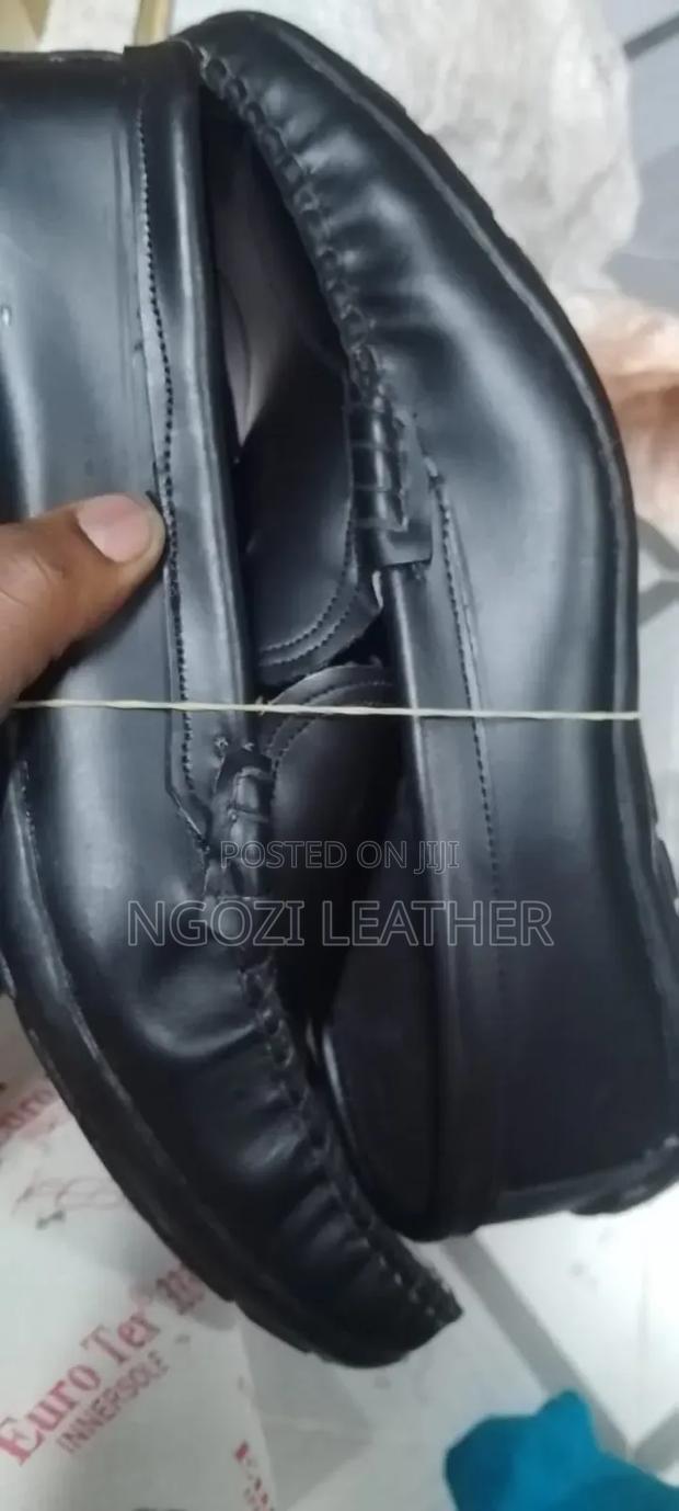 Official Leather Shoes - thumbnail 6