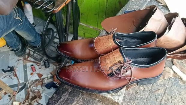 Official Leather Shoes - thumbnail 8