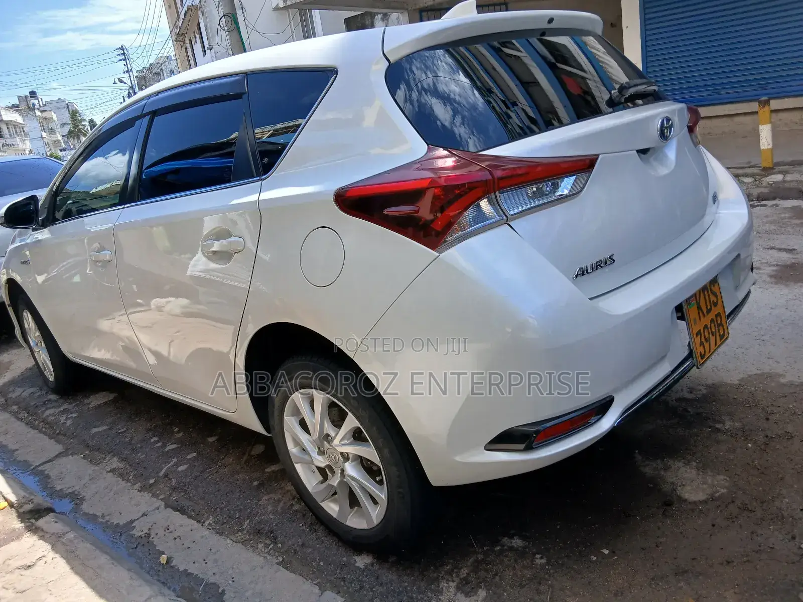 Toyota Auris 2017 Pearl