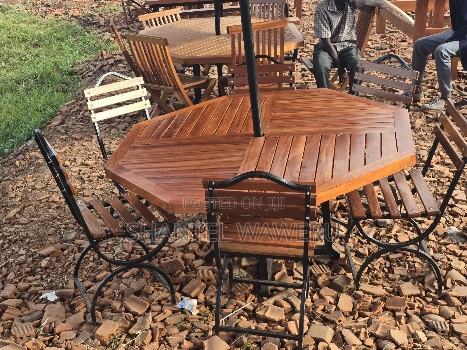 Out Door Shad and Chairs