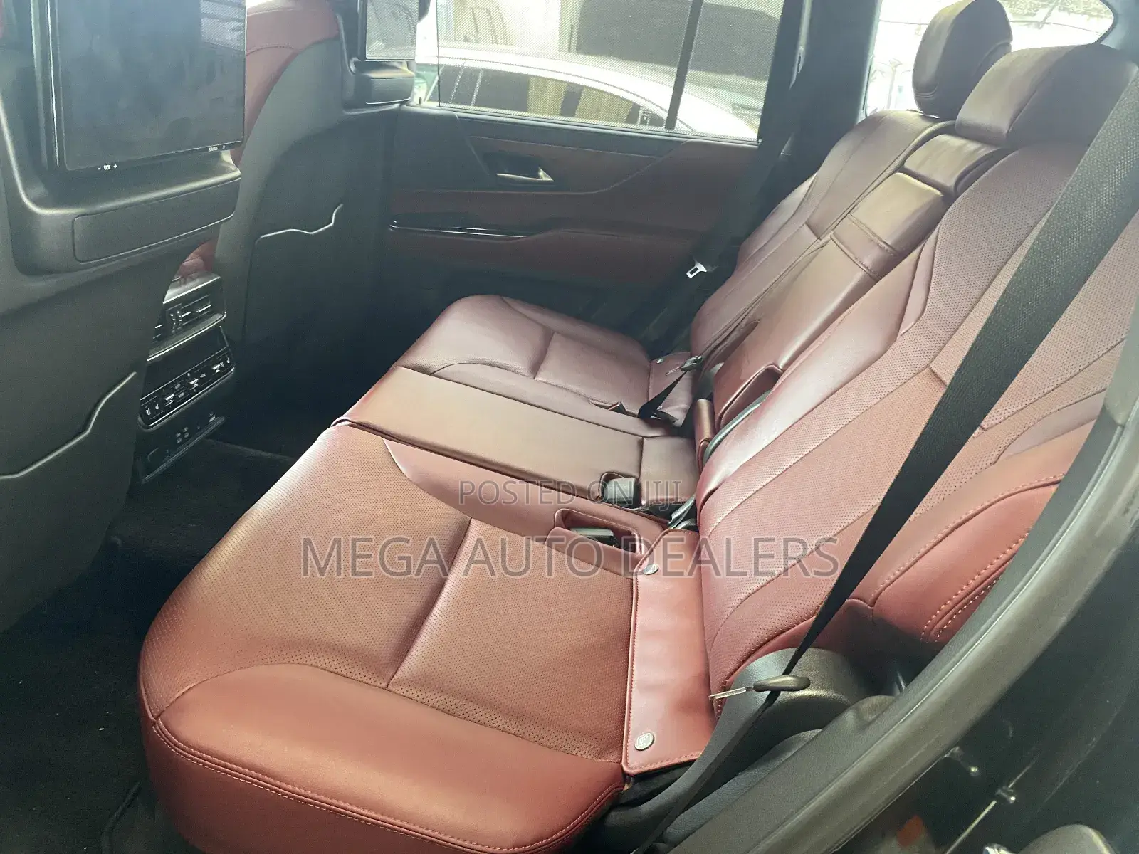 Lexus LX 2023 Black