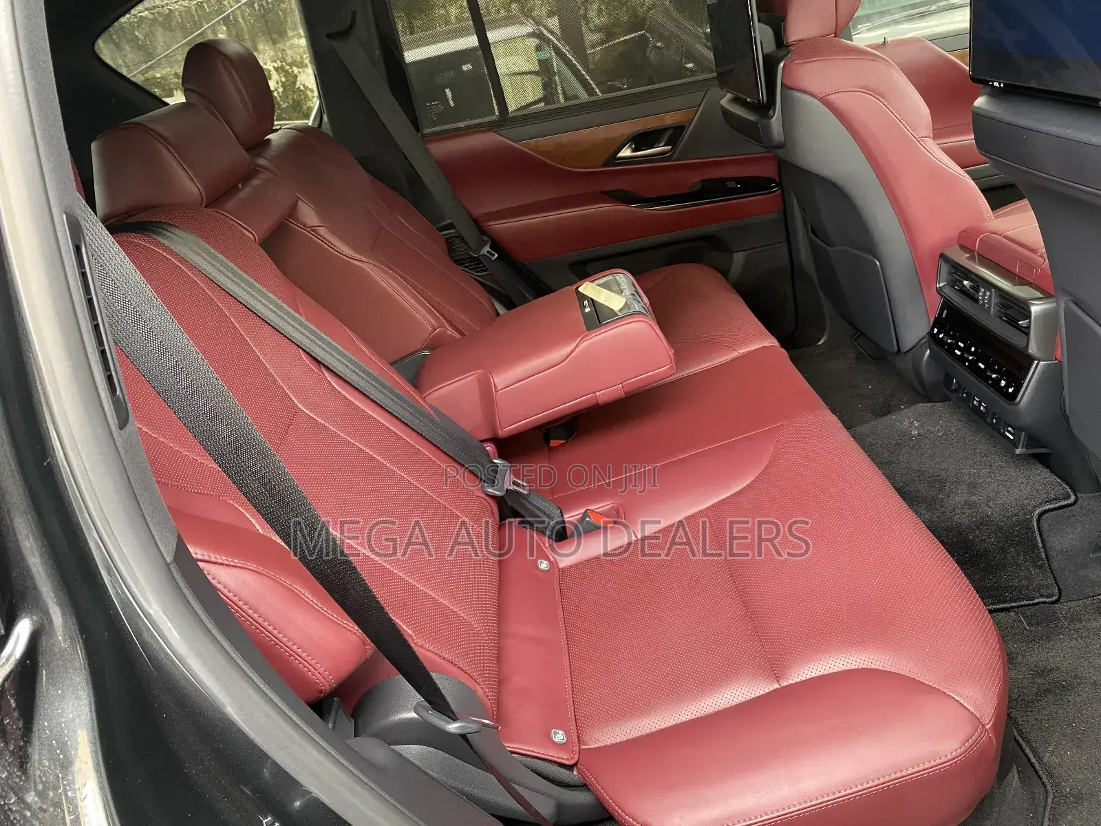 Lexus LX 2023 Black