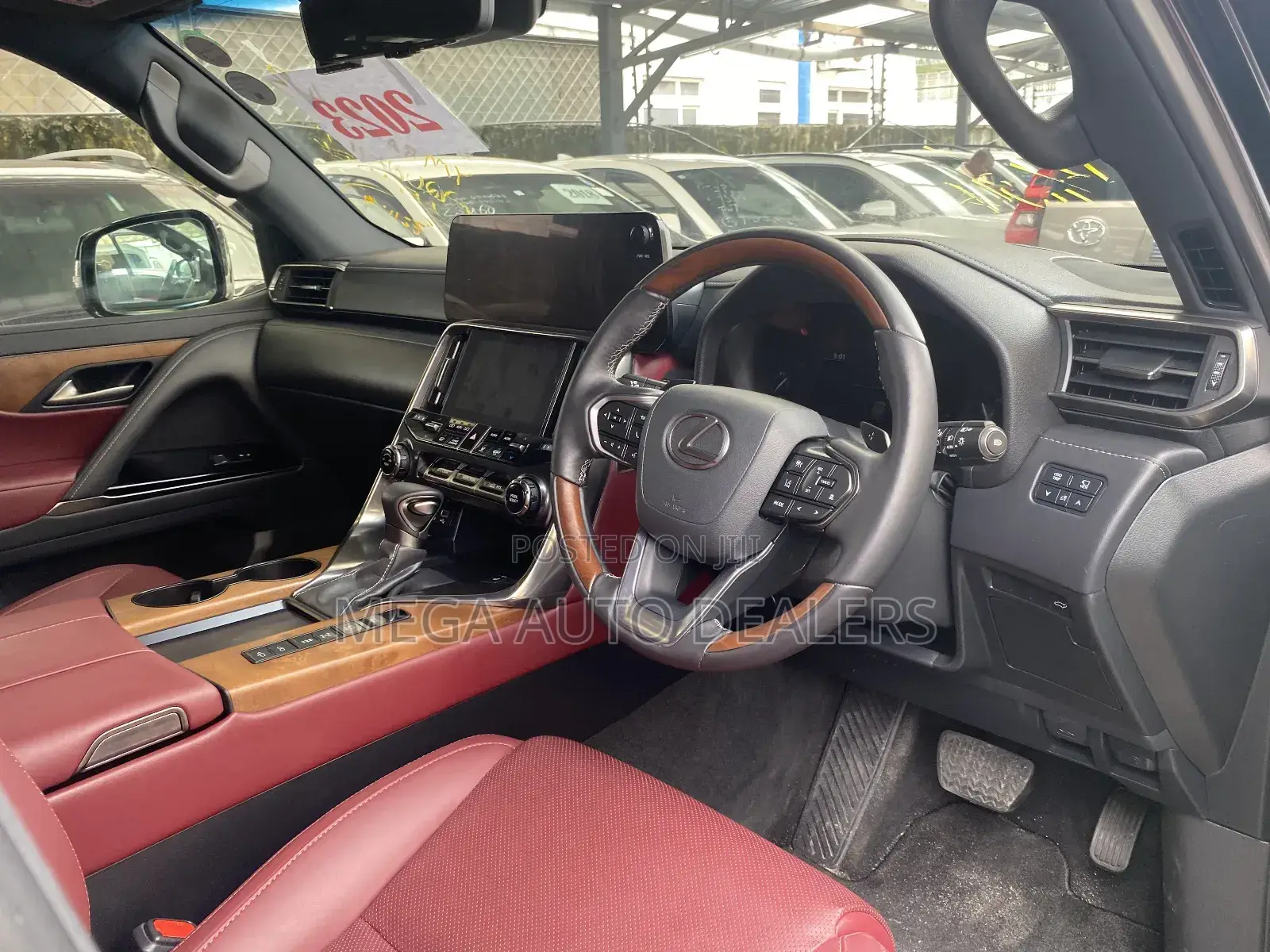 Lexus LX 2023 Black
