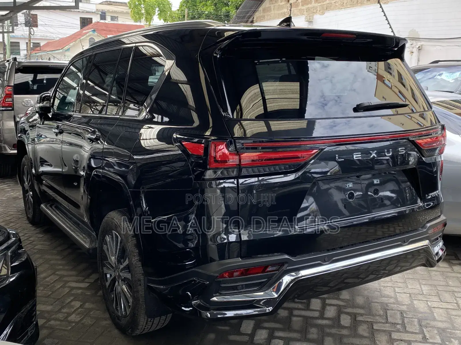 Lexus LX 2023 Black