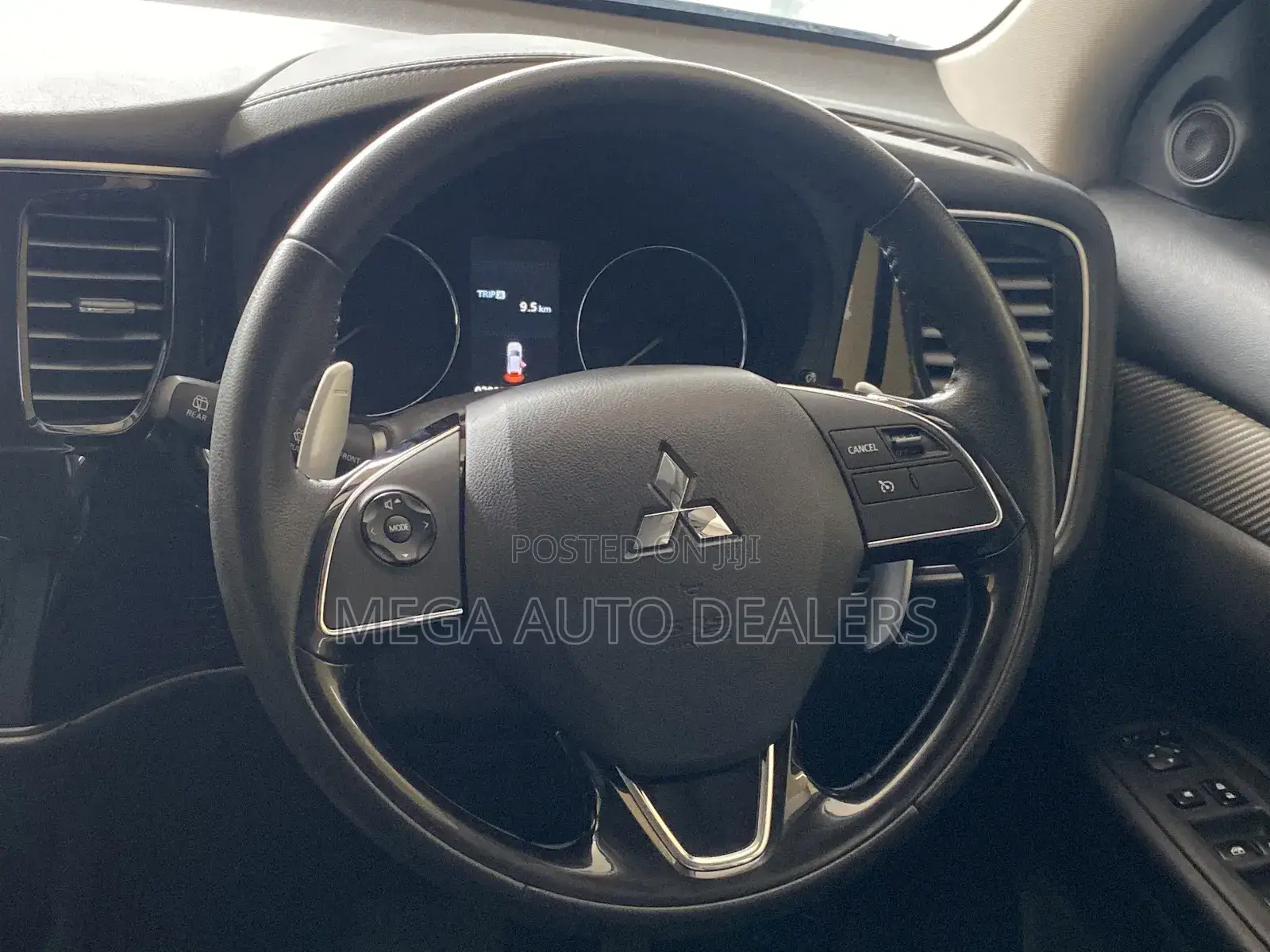 Mitsubishi Outlander 2018 White