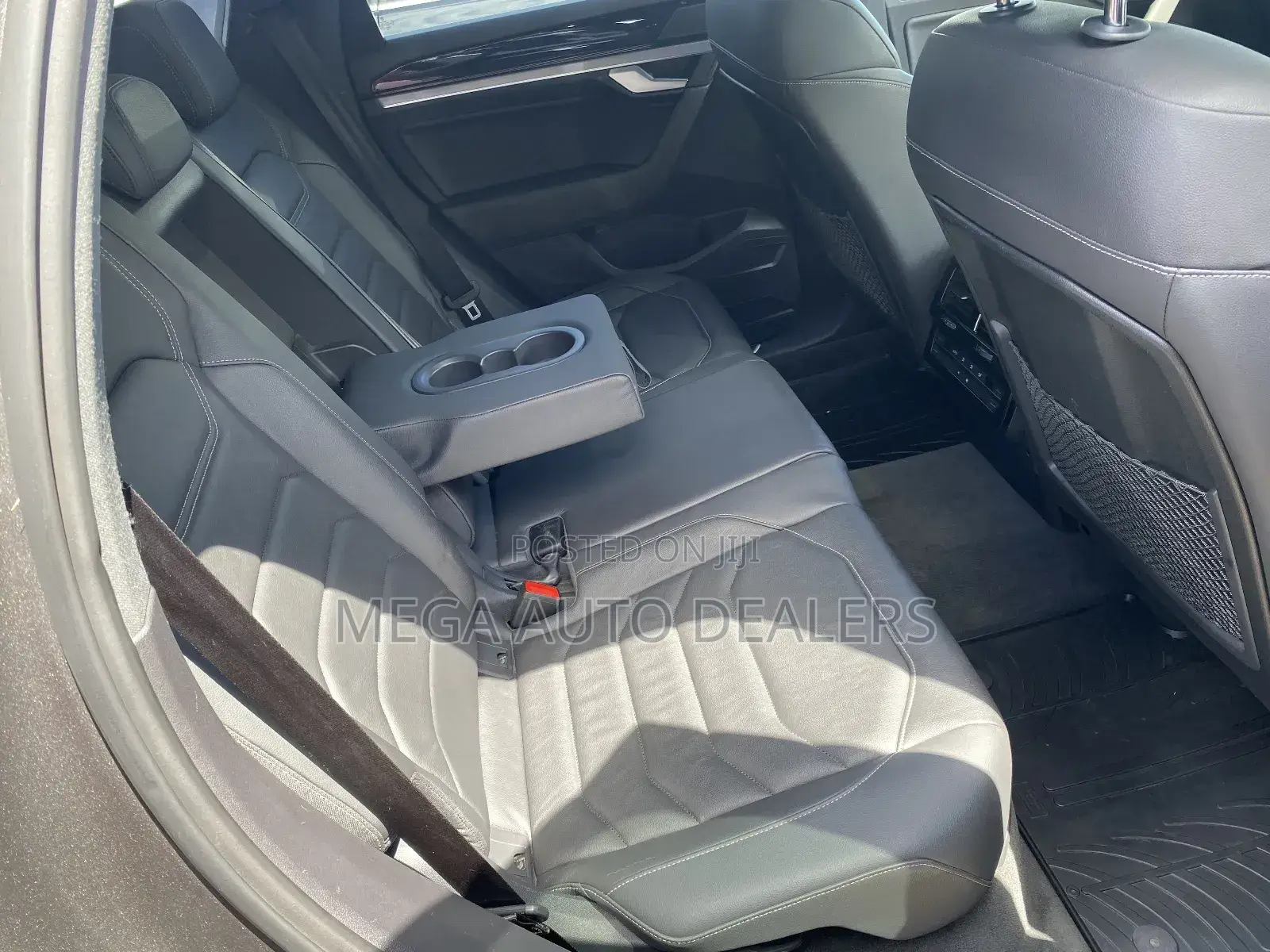 Volkswagen Touareg 2020 Gray