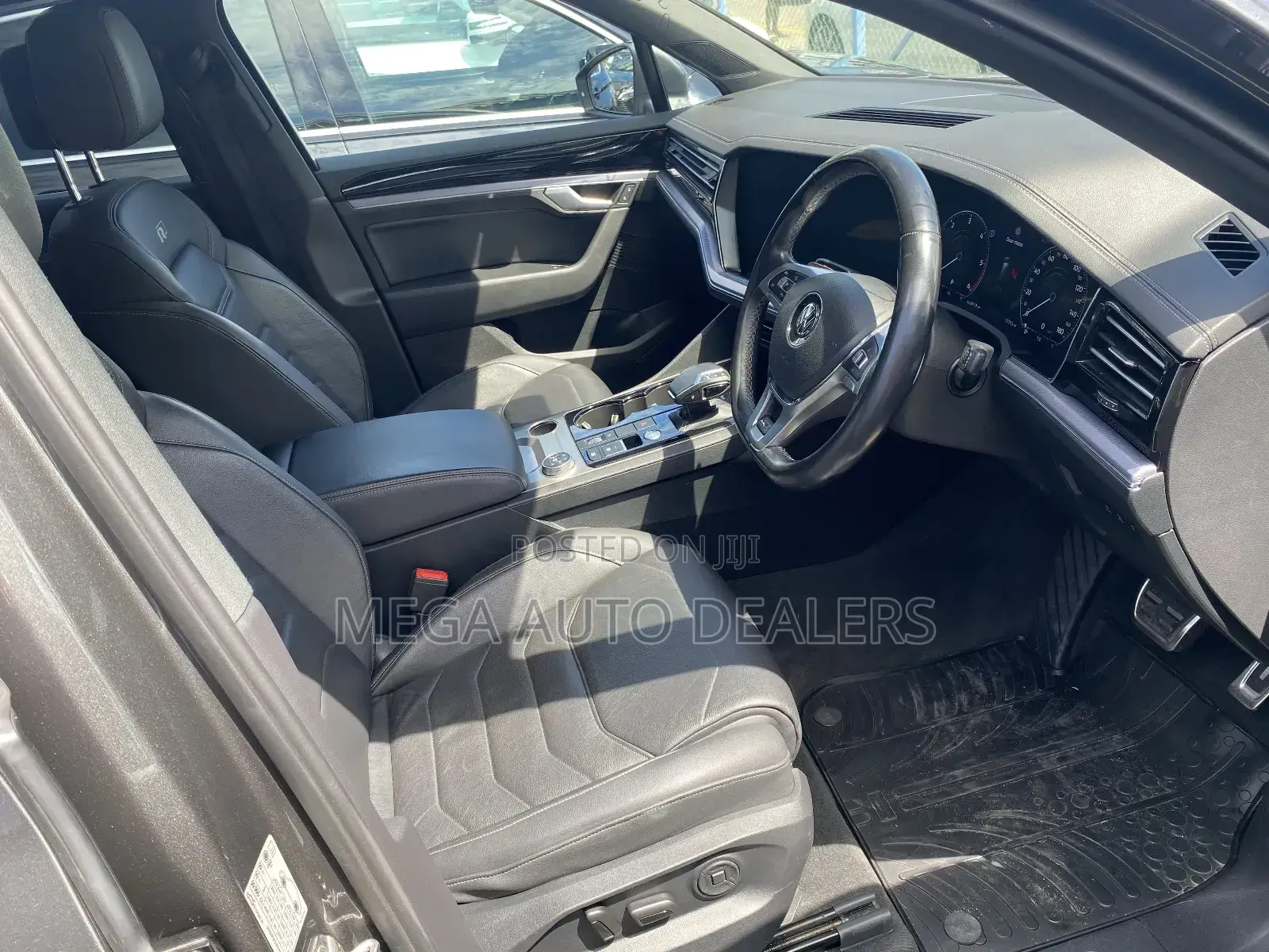 Volkswagen Touareg 2020 Gray
