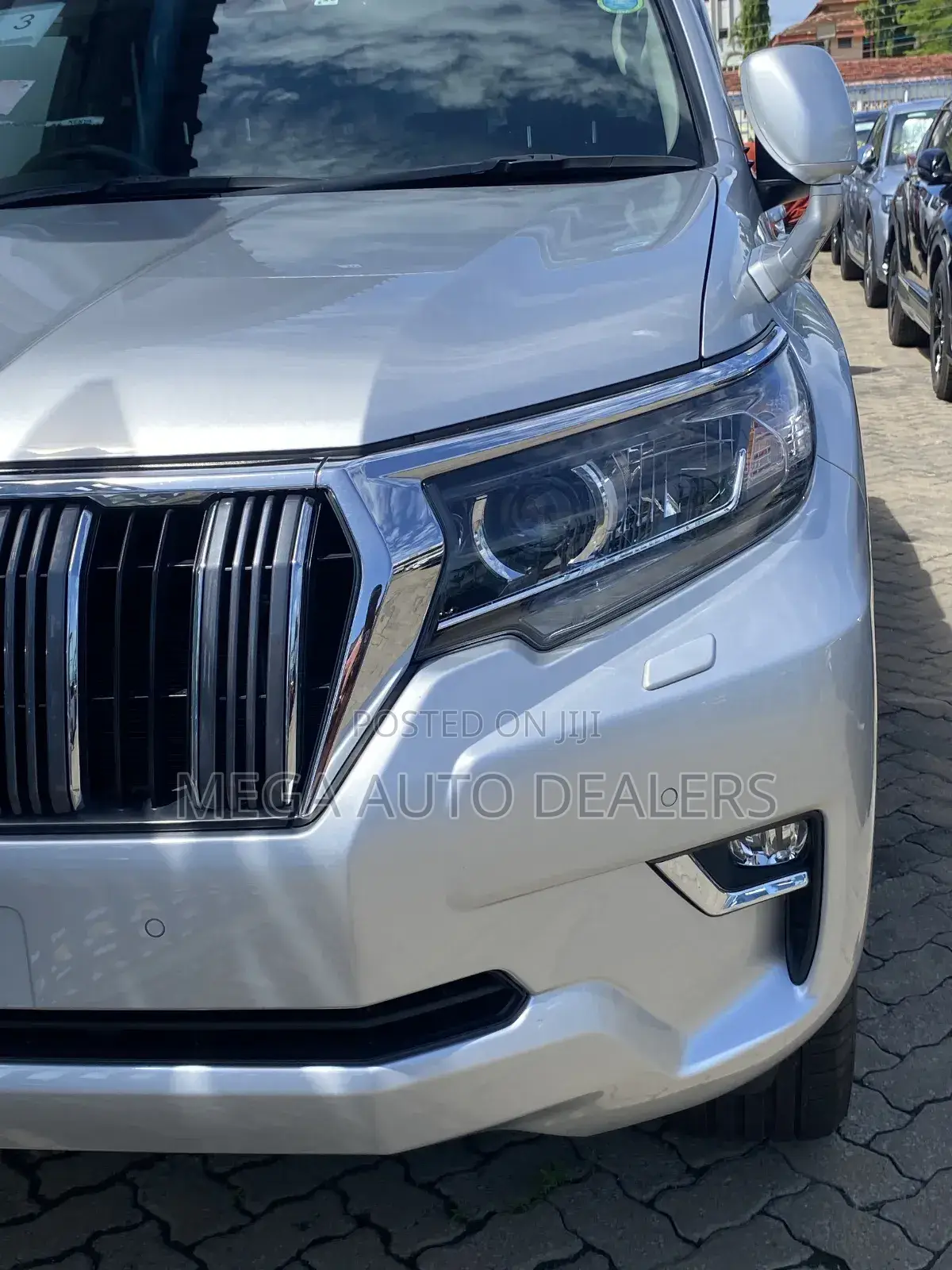 Toyota Land Cruiser Prado 2018 Silver