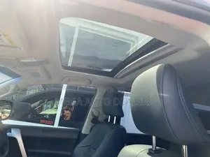 Toyota Land Cruiser Prado 2018 Silver