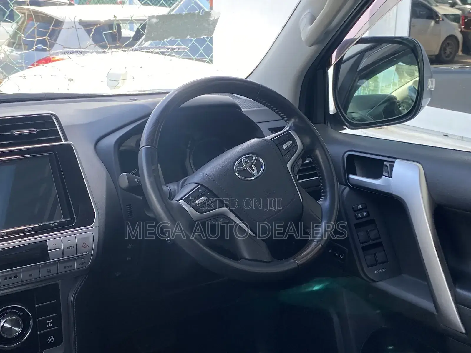 Toyota Land Cruiser Prado 2018 Silver
