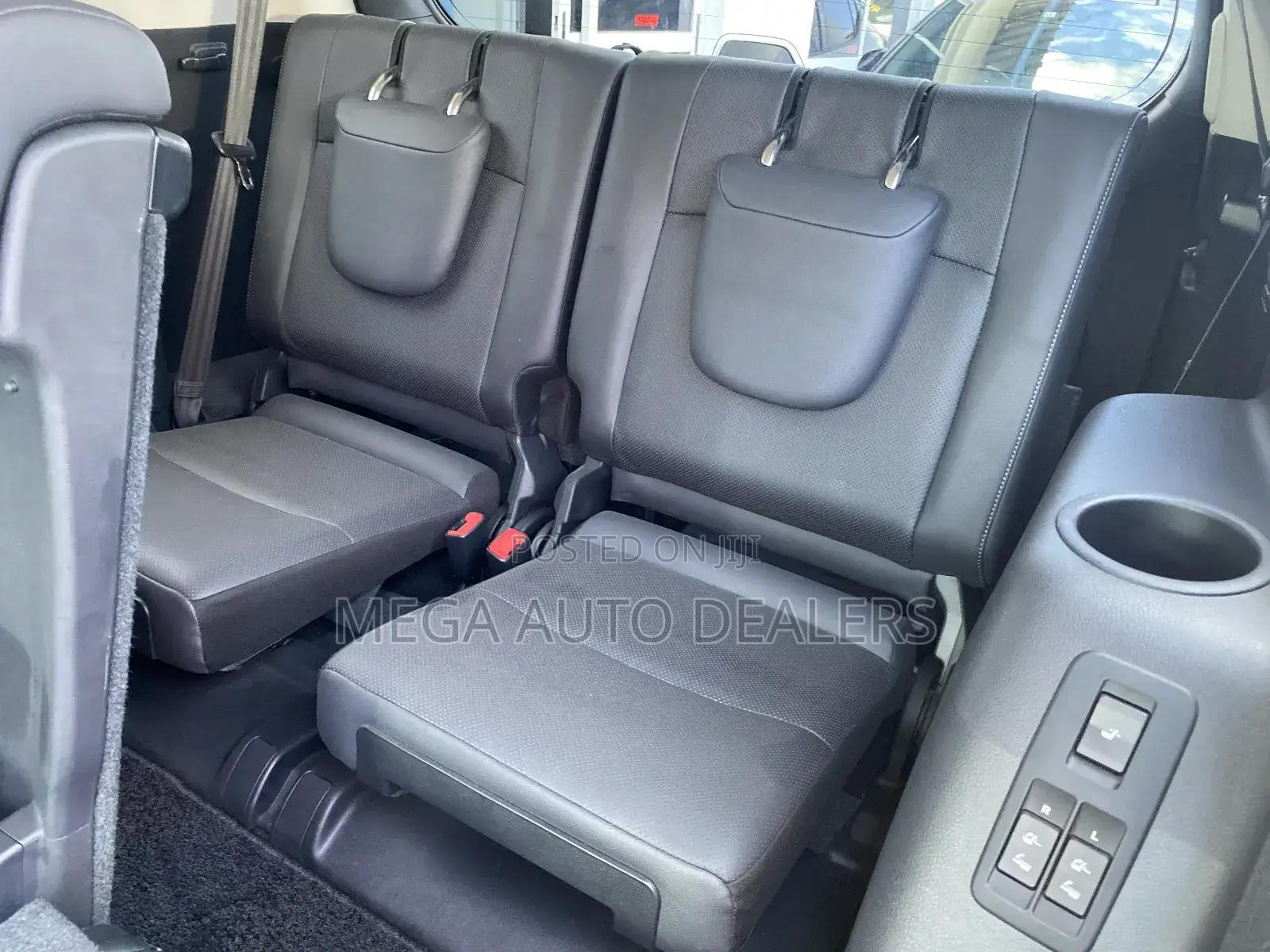 Toyota Land Cruiser Prado 2018 Silver