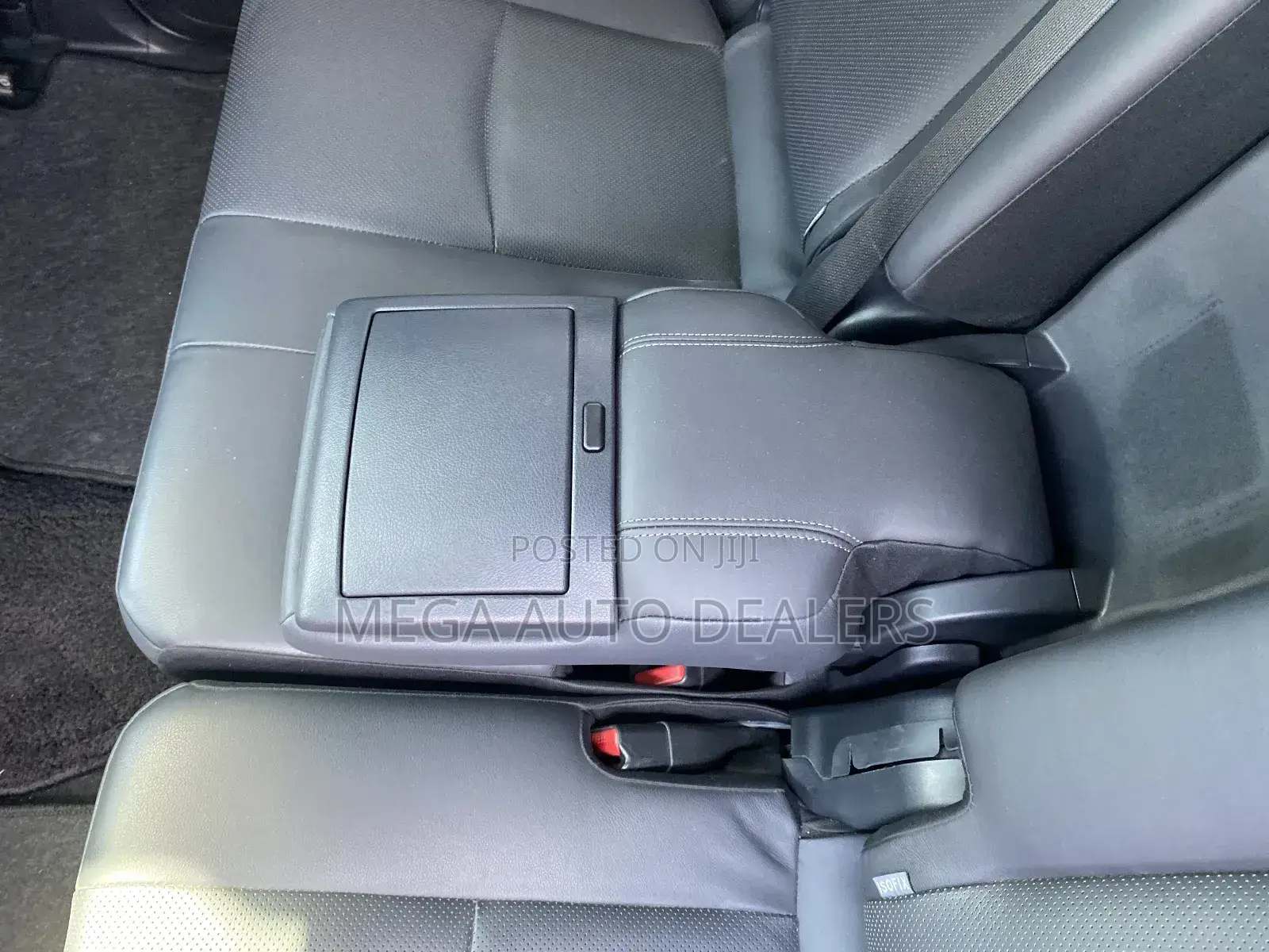 Toyota Land Cruiser Prado 2018 Silver