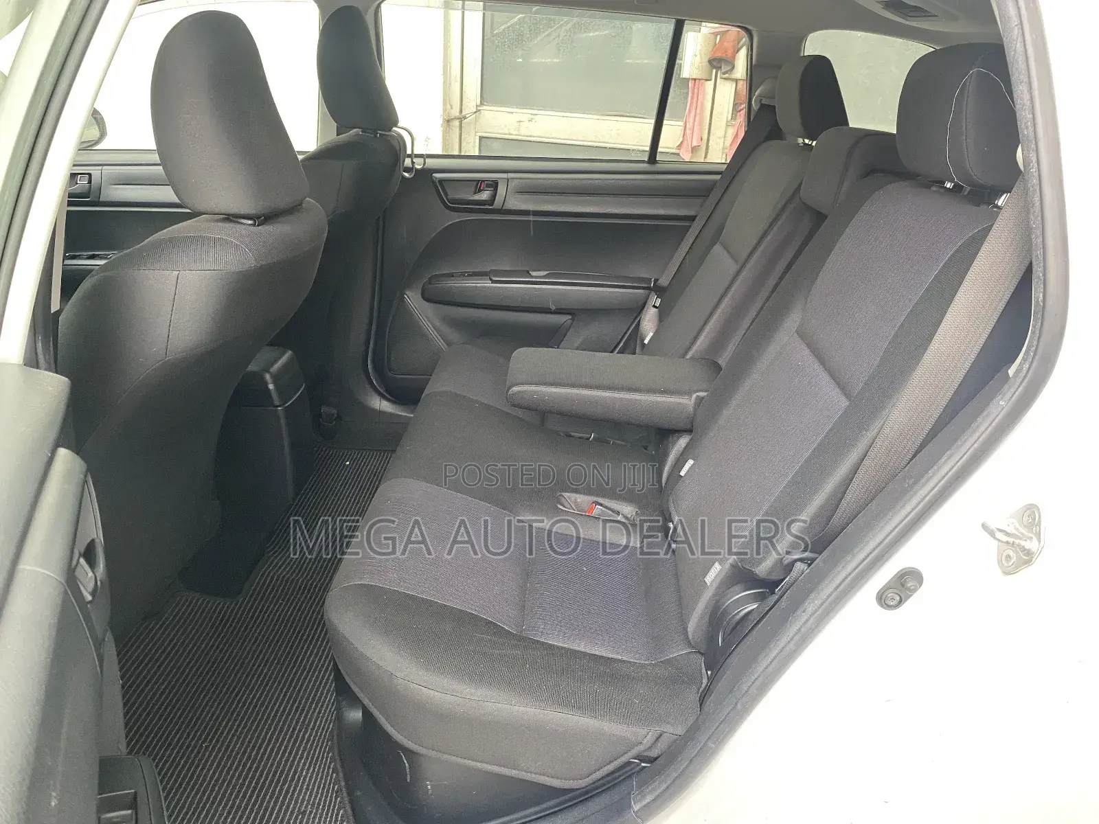 Toyota Corolla Fielder 2018 White