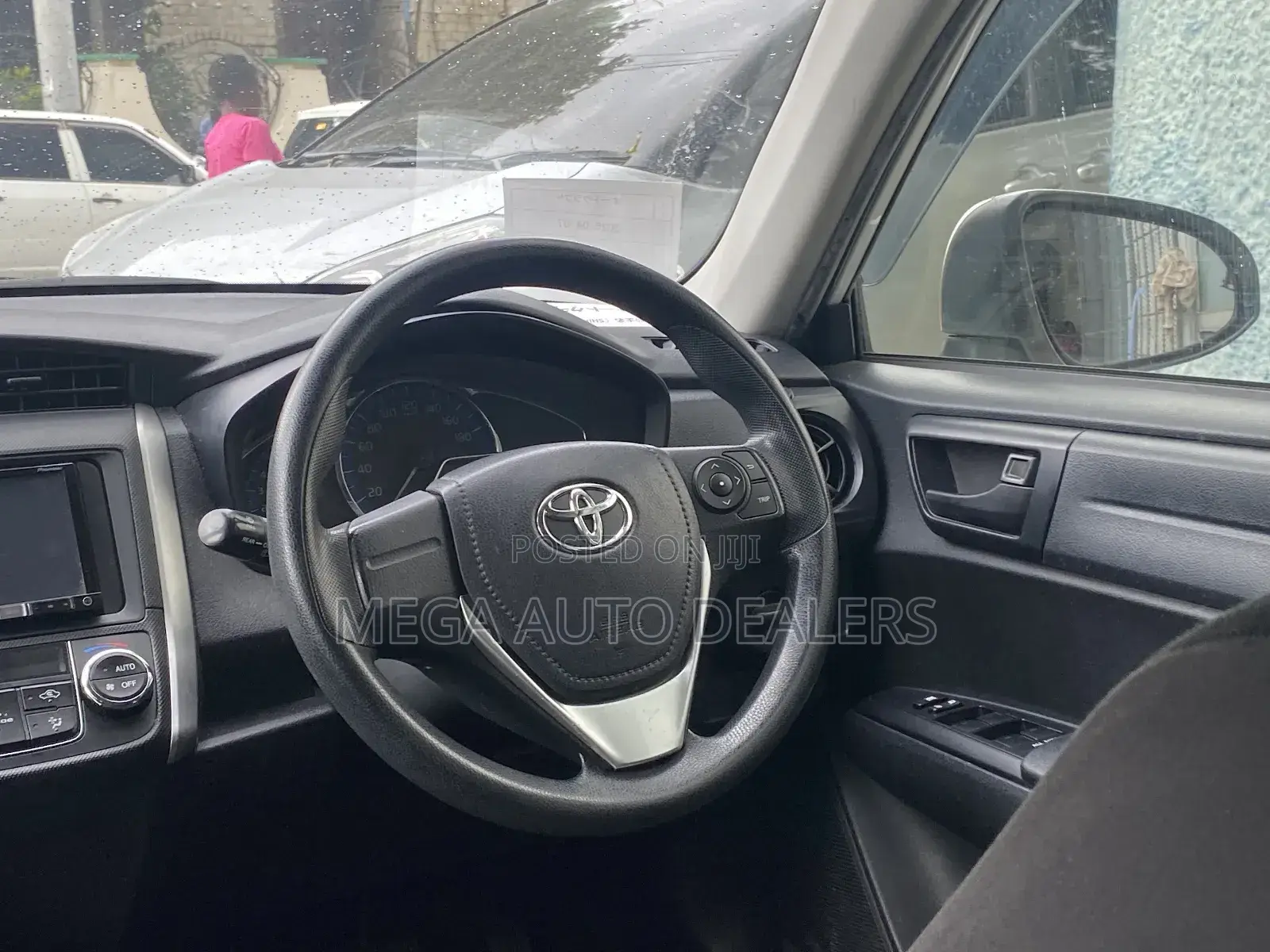 Toyota Corolla Fielder 2018 White