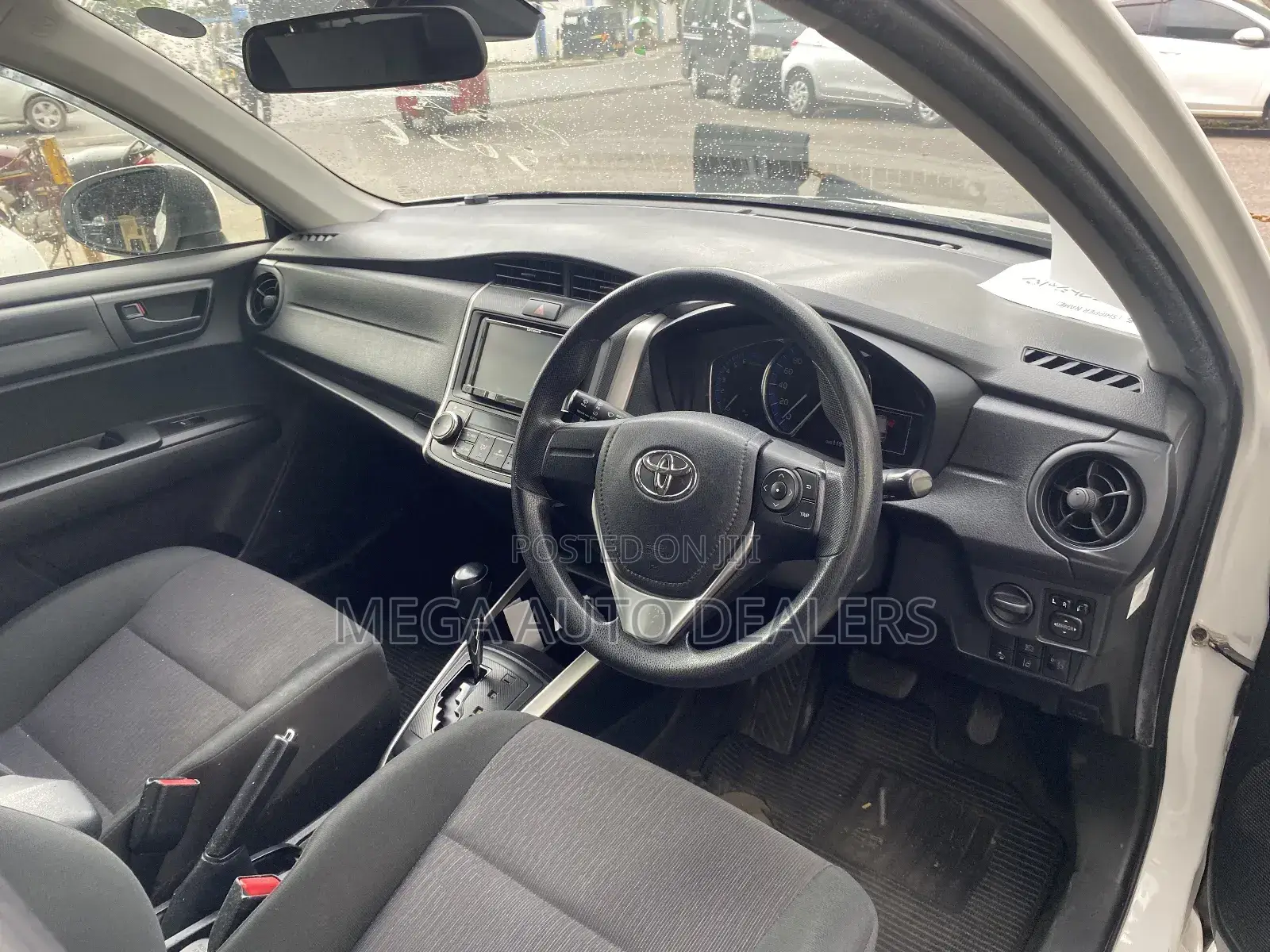 Toyota Corolla Fielder 2018 White