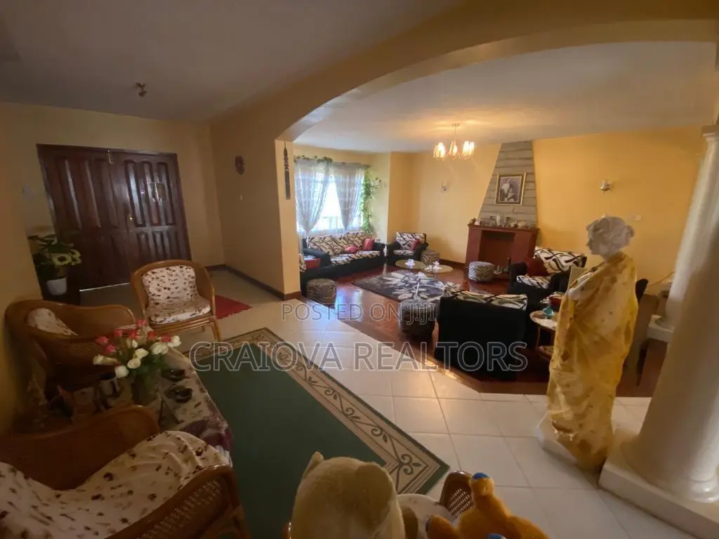 4bdrm Townhouse/Terrace in Spring Valley for sale