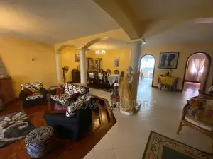 4bdrm Townhouse/Terrace in Spring Valley for sale