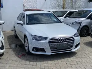 Audi A4 2018 White