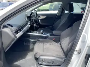 Audi A4 2018 White