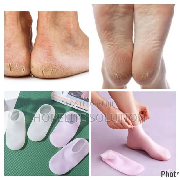 Silicon Moisturing Gel Socks - main view