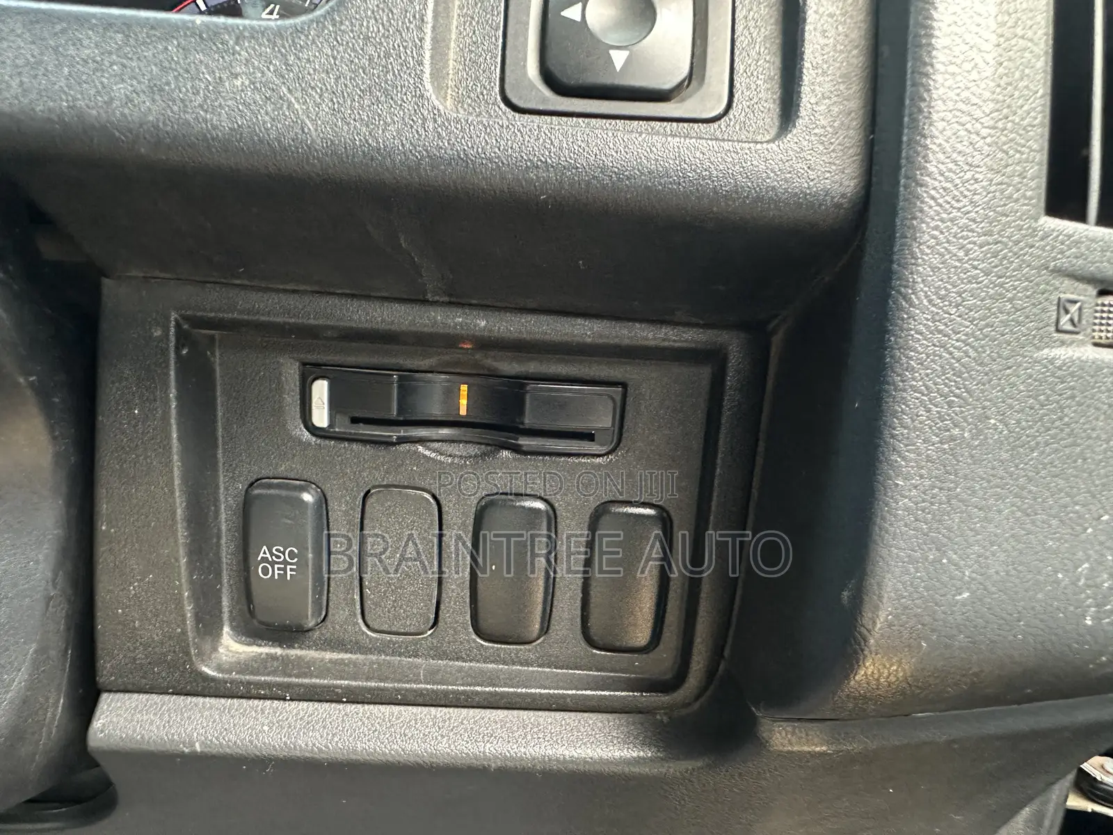 Mitsubishi Delica 2010 Black