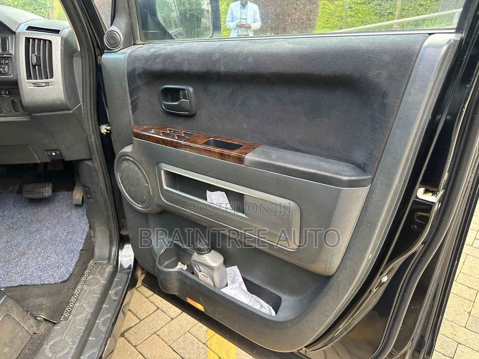 Mitsubishi Delica 2010 Black