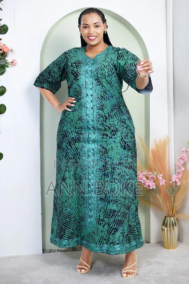 Just Landed
Classy and Elegant
Long.2500 - thumbnail 3