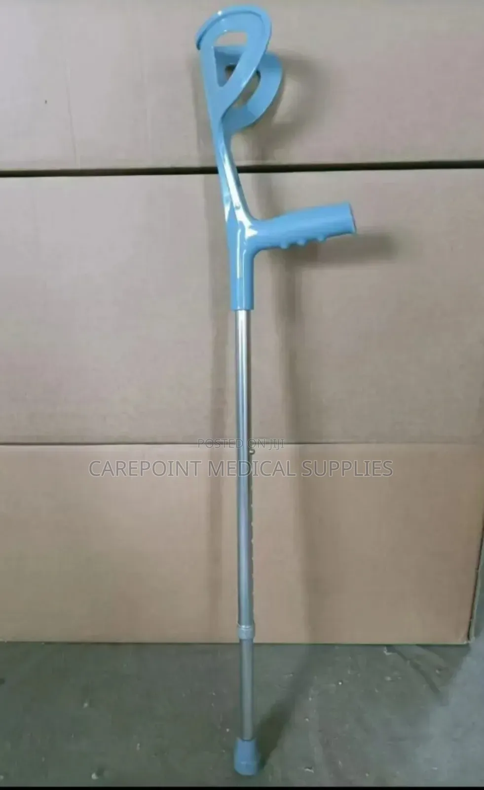 Open Arm Crutches