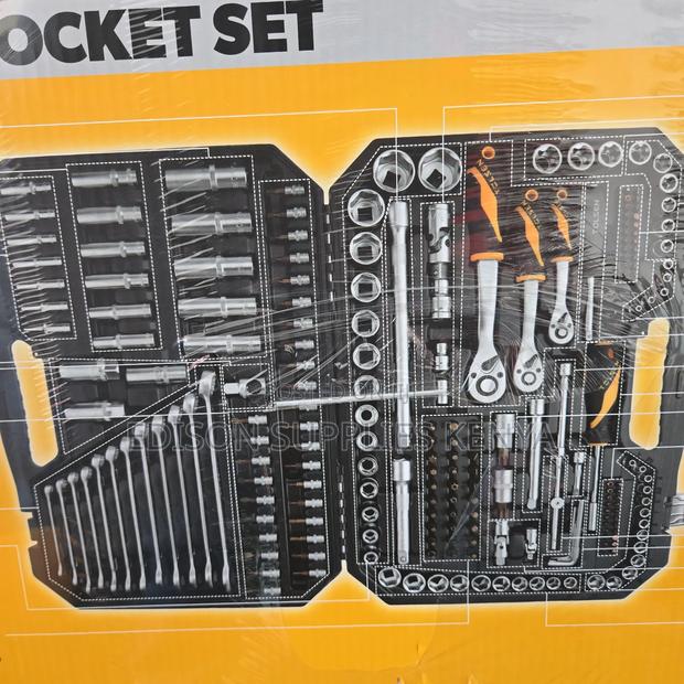 Tolsen 216 PCS Socket Set Mechanics Tool Set Car Garage Mechanic Tools - thumbnail 5