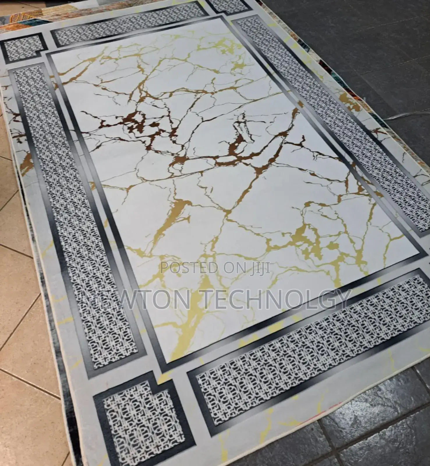 *Available Hd Carpets*
Size: 5x8