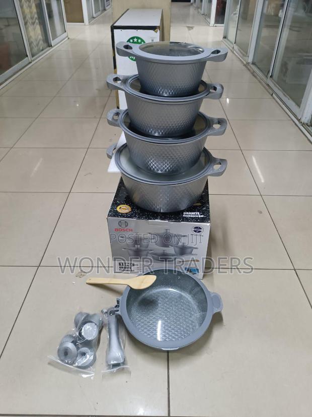 *_Bosch 11pc Cookware With Silicone Lid Covers*_ 11pcs