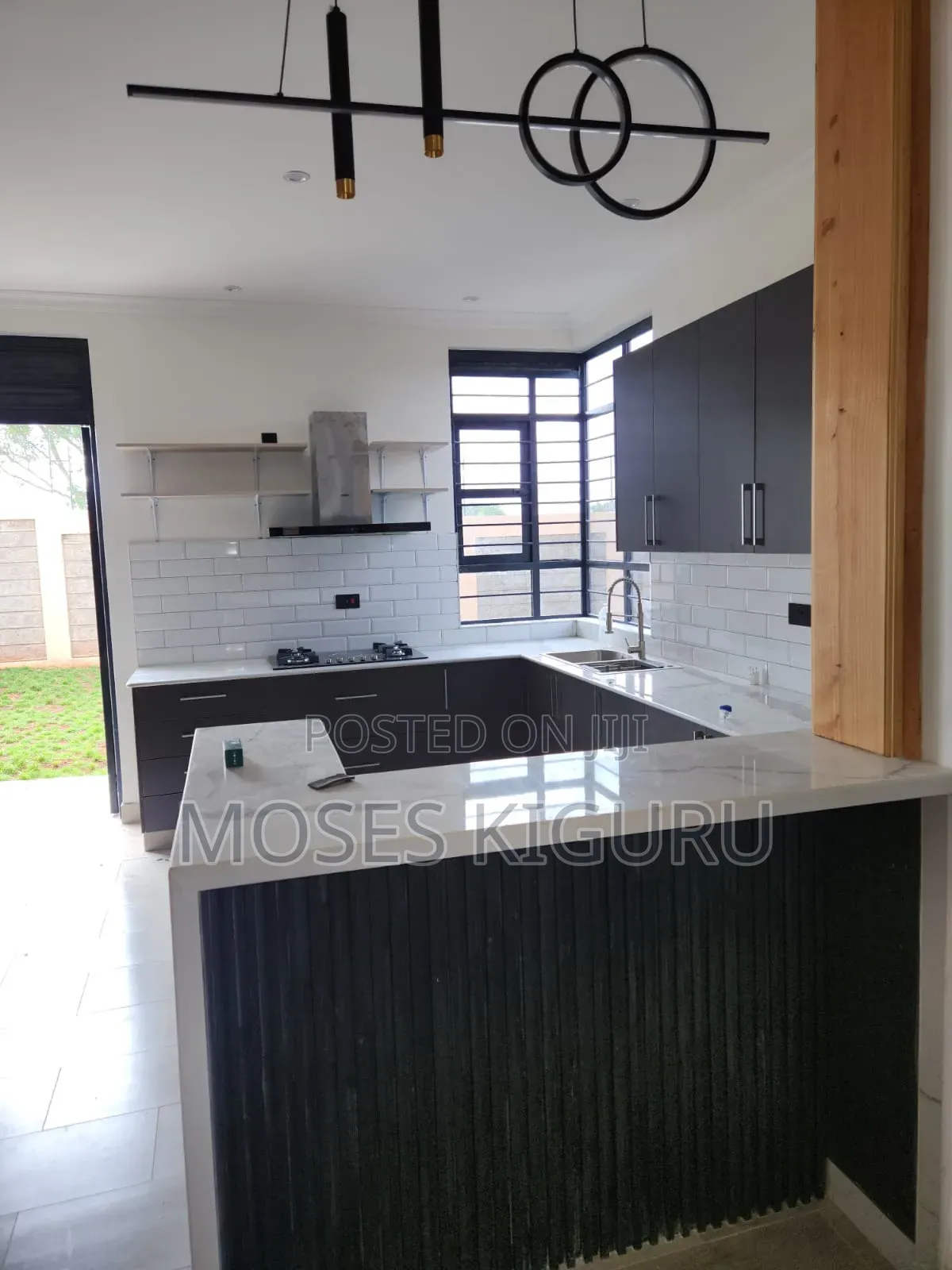 4bdrm Maisonette in Mugutha Estate, Ruiru for sale