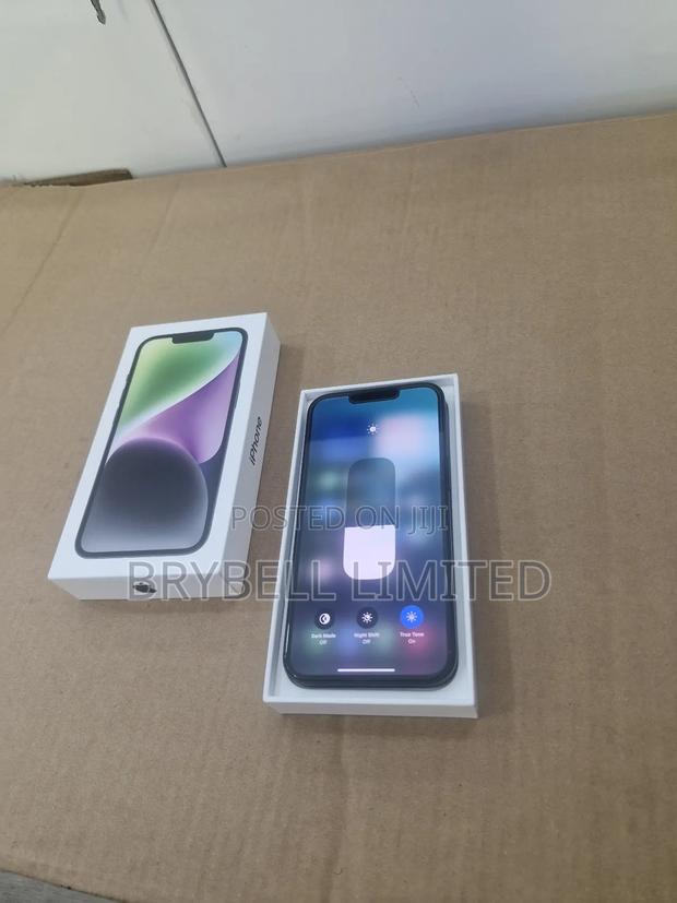 Apple iPhone 14 128 GB Black - thumbnail 4