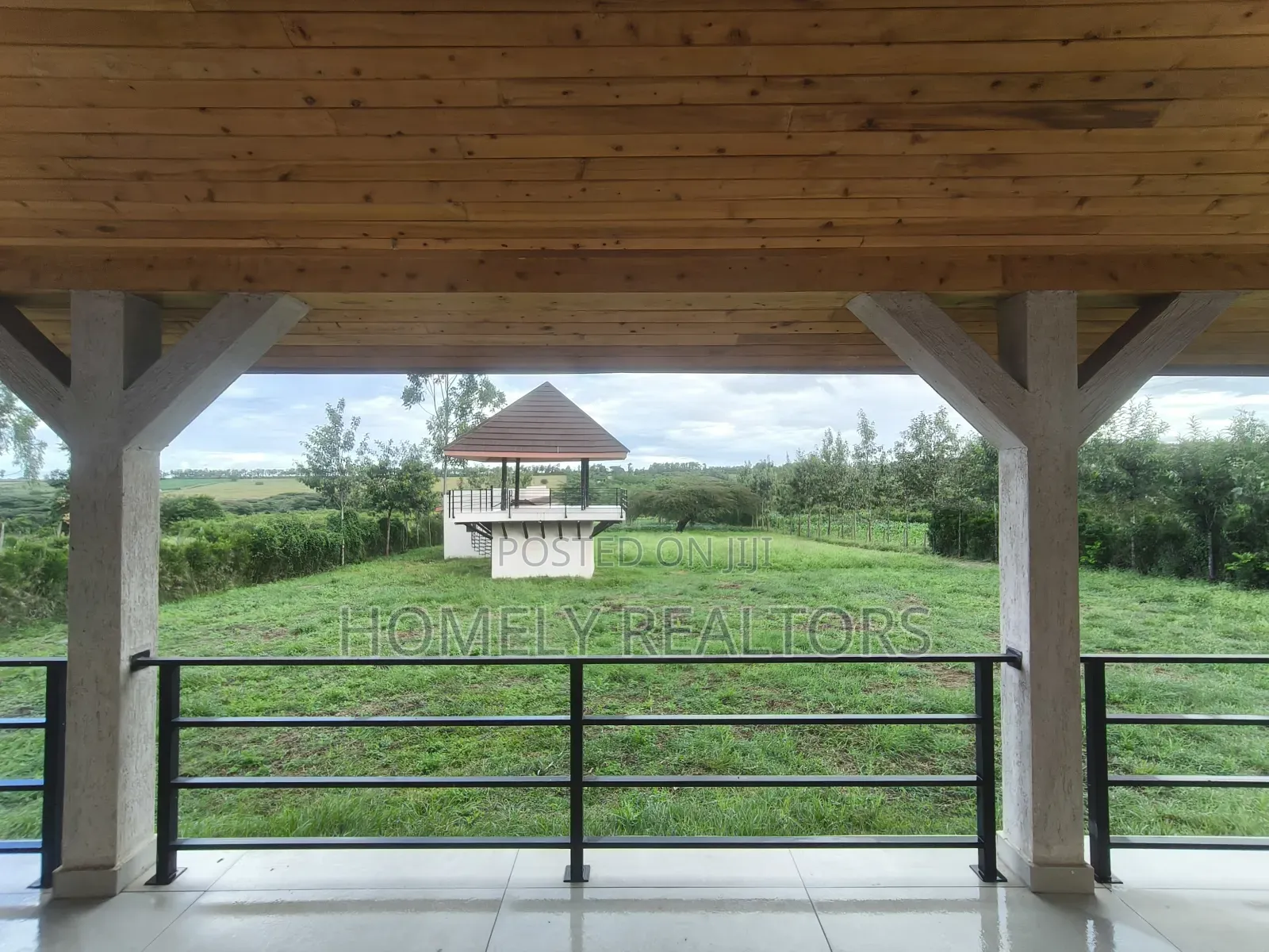 4bdrm Mansion in Oloirien, Birika, Kiserian for sale