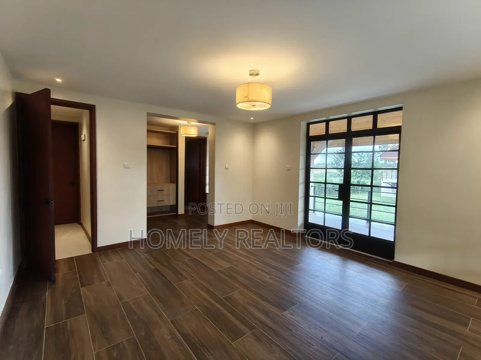 4bdrm Mansion in Oloirien, Birika, Kiserian for sale