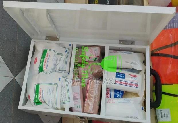 First Aid Kit/Occupational First Aid Box - thumbnail 3