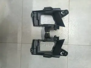 Fielder/Nze 2005 Foglight Holder