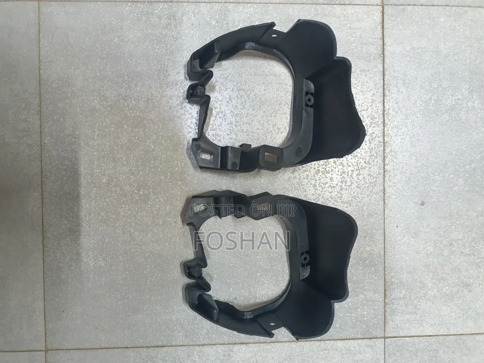 Nissan Note 2012 Foglight Holder