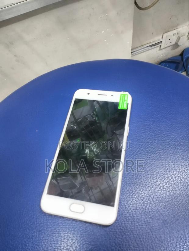 Oppo A37 16 GB Gold - thumbnail 3