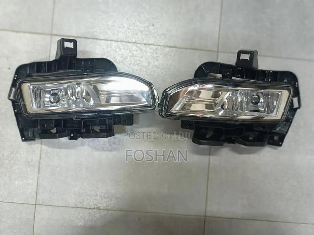 Note E12 Foglights - main view