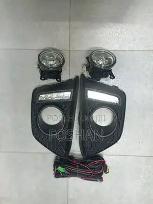 Honda Fit 2015 Foglights
