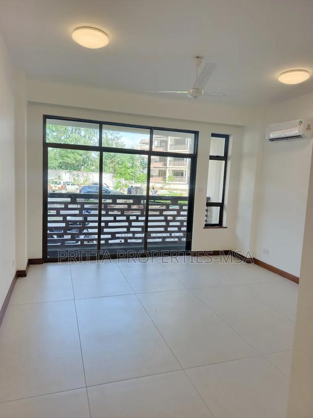 3bdrm Apartment in Affluent Nyali for rent - thumbnail 12
